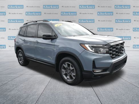 Used 2022 Honda Passport TrailSport image 3