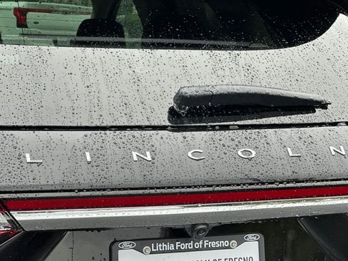 New 2025 Lincoln Corsair Premiere w/ Equipment Group 101A image 28