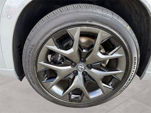 Used 2026 Lexus TX 500h AWD w/ Technology Package image 14