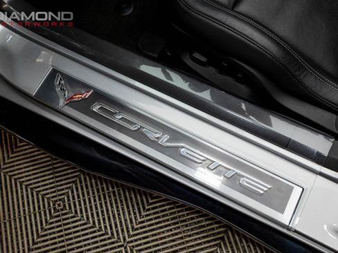 Used 2019 Chevrolet Corvette Stingray Coupe RWD image 87