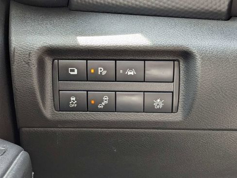Used 2024 Nissan Kicks S FWD image 19