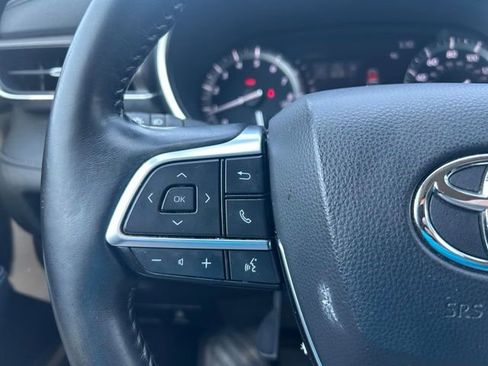 Used 2021 Toyota Highlander Limited AWD/4WD image 23