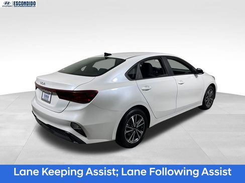 Used 2024 Kia Forte LXS FWD image 5