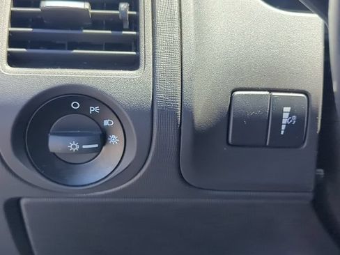 Used 2015 Ford Flex SE FWD image 19