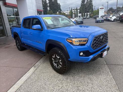 Certified 2021 Toyota Tacoma TRD Off-Road w/ Technology Package AWD/4WD image 10