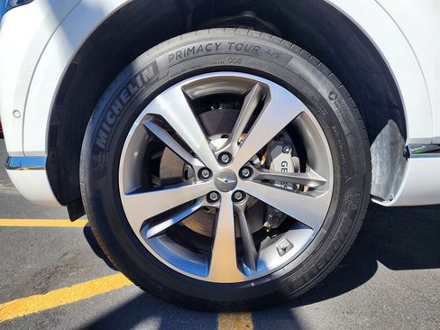 Used 2022 Genesis GV80 3.5T w/ Advanced Package 06 image 17