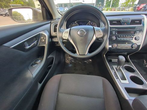 Used 2014 Nissan Altima 2.5 S FWD image 14