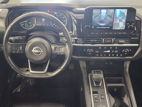 Used 2022 Nissan Pathfinder SL AWD/4WD image 27