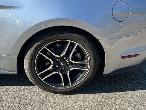 Used 2023 Ford Mustang Premium image 10