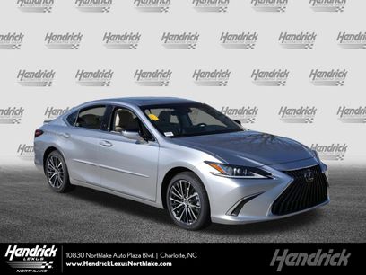 Used 2025 Lexus ES 300h w/ Premium Package