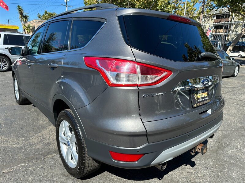 Used 2013 Ford Escape SEL AWD/4WD image 7