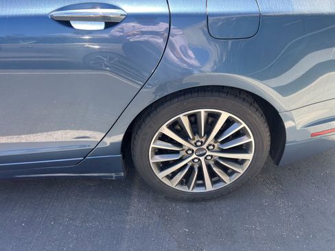 Used 2019 Lincoln MKZ Reserve image 5