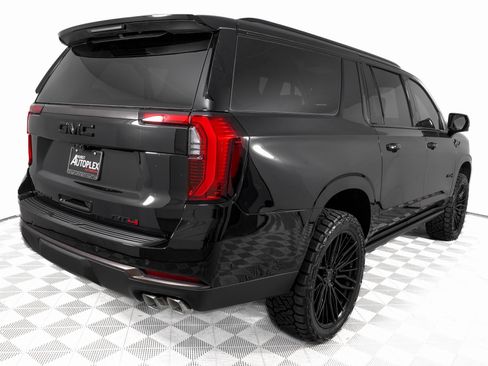 Used 2026 GMC Yukon XL AT4 Ultimate image 6