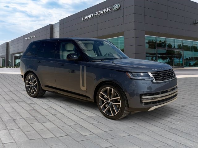 Certified 2026 Land Rover Range Rover SE AWD/4WD image 7