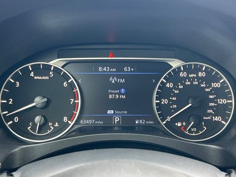 Used 2024 Nissan Altima 2.5 SV FWD image 34
