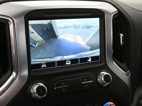Used 2021 GMC Sierra 1500 SLT w/ SLT Premium Plus Package AWD/4WD image 31