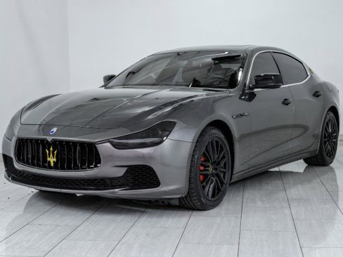 Used 2016 Maserati Ghibli RWD image 4