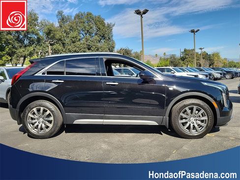 Used 2019 Cadillac XT4 Premium Luxury image 4