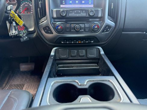 Used 2015 Chevrolet Silverado 1500 LTZ Z71 w/ LTZ Plus Package AWD/4WD image 25