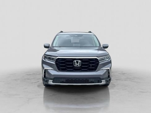 Used 2023 Honda Pilot Elite image 11