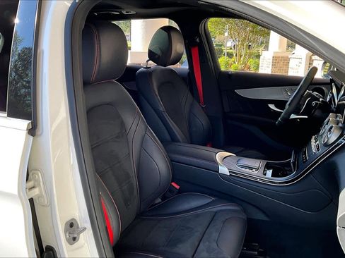 Certified 2022 Mercedes-Benz GLC 43 AMG 4MATIC image 9