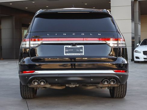 Used 2022 Lincoln Aviator Reserve w/ Elements Package Plus RWD image 6