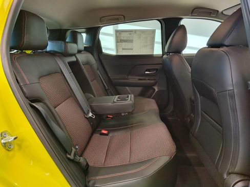 New 2026 Nissan Kicks SR w/ Cold Weather Package image 14