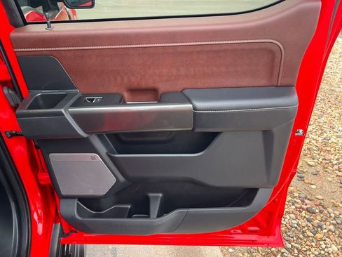 Used 2023 Ford F150 Lariat w/ Equipment Group 502A High image 32