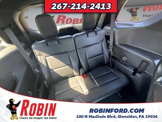 Used 2020 Ford Explorer XLT w/ Equipment Group 202A AWD/4WD image 26