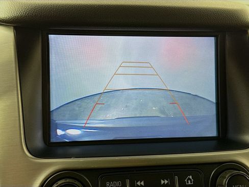 Used 2018 GMC Yukon SLT RWD image 15