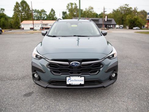Used 2024 Subaru Crosstrek 2.0i Premium image 8
