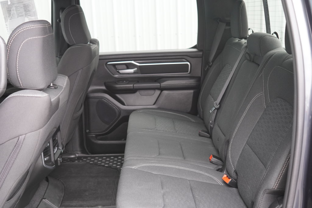 Used 2025 RAM 1500 Big Horn AWD/4WD image 34