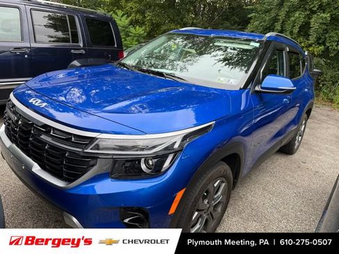 Used 2024 Kia Seltos S AWD/4WD image 6