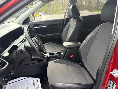 Used 2025 Kia Seltos S AWD/4WD image 10