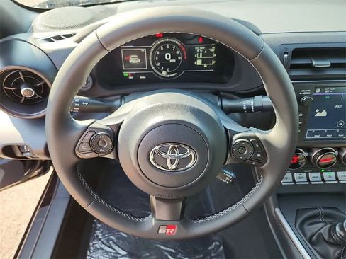 New 2025 Toyota GR86 image 14