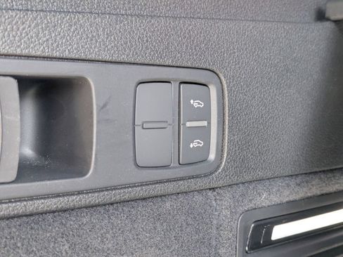 Used 2024 Audi SQ5 Prestige AWD/4WD image 14