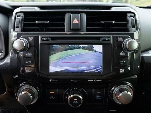 Used 2018 Toyota 4Runner TRD Off-Road Premium image 40