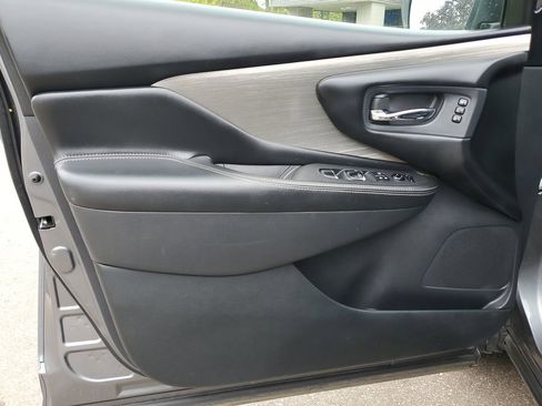 Used 2018 Nissan Murano SL AWD/4WD image 12