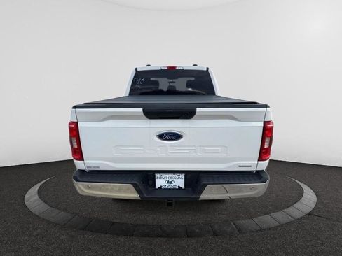 Used 2022 Ford F150 XLT w/ Trailer Tow Package image 4