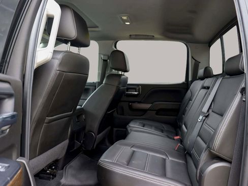 Used 2019 GMC Sierra 2500 Denali image 27