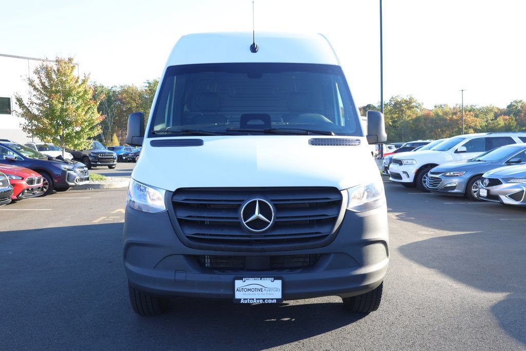Used 2025 Mercedes-Benz Sprinter 2500 image 8