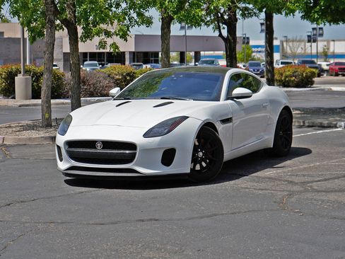 Used 2018 Jaguar F-TYPE Coupe RWD image 1