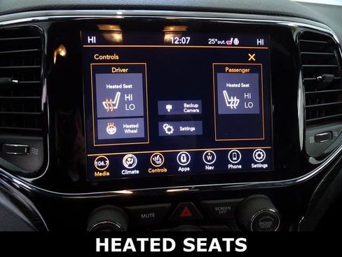 Used 2020 Jeep Grand Cherokee Altitude image 15