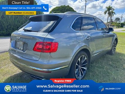 Used 2019 Bentley Bentayga image 4