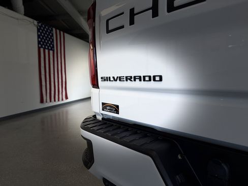 Used 2021 Chevrolet Silverado 1500 RST w/ All Star Edition Plus AWD/4WD image 34