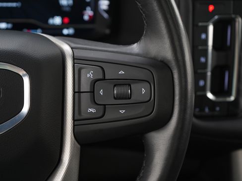 Used 2024 GMC Yukon Denali w/ Advanced Technology Package AWD/4WD image 30