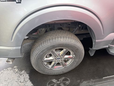 Used 2025 Ford F150 XLT w/ Equipment Group 301A Standard image 11