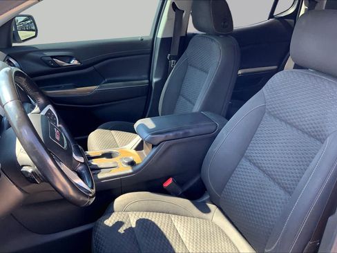 Used 2019 GMC Acadia SLE w/ Driver Alert Package I FWD image 8