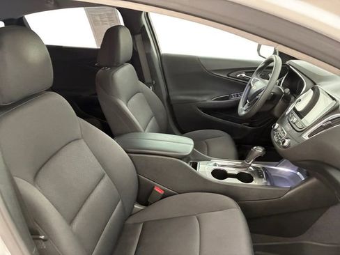 Certified 2020 Chevrolet Malibu LT FWD image 14