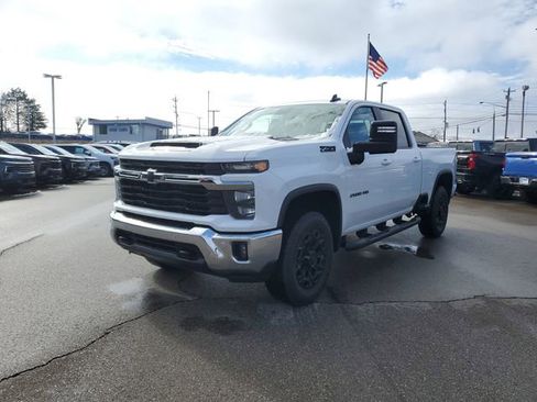 New 2026 Chevrolet Silverado 2500 LT w/ All Star Edition image 2